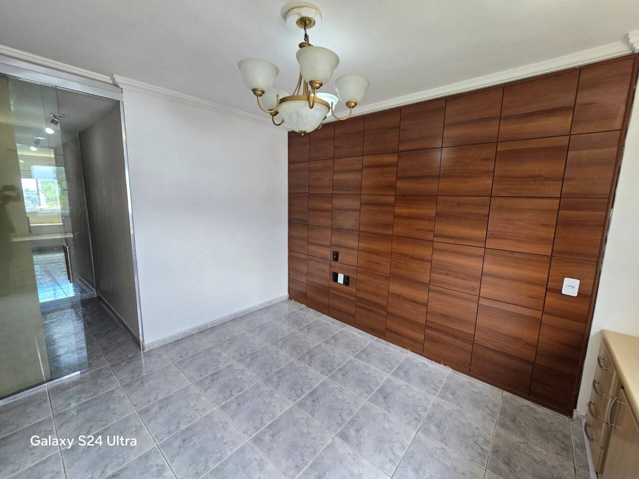 Apartamento para alugar com 2 quartos, 64m² - Foto 10