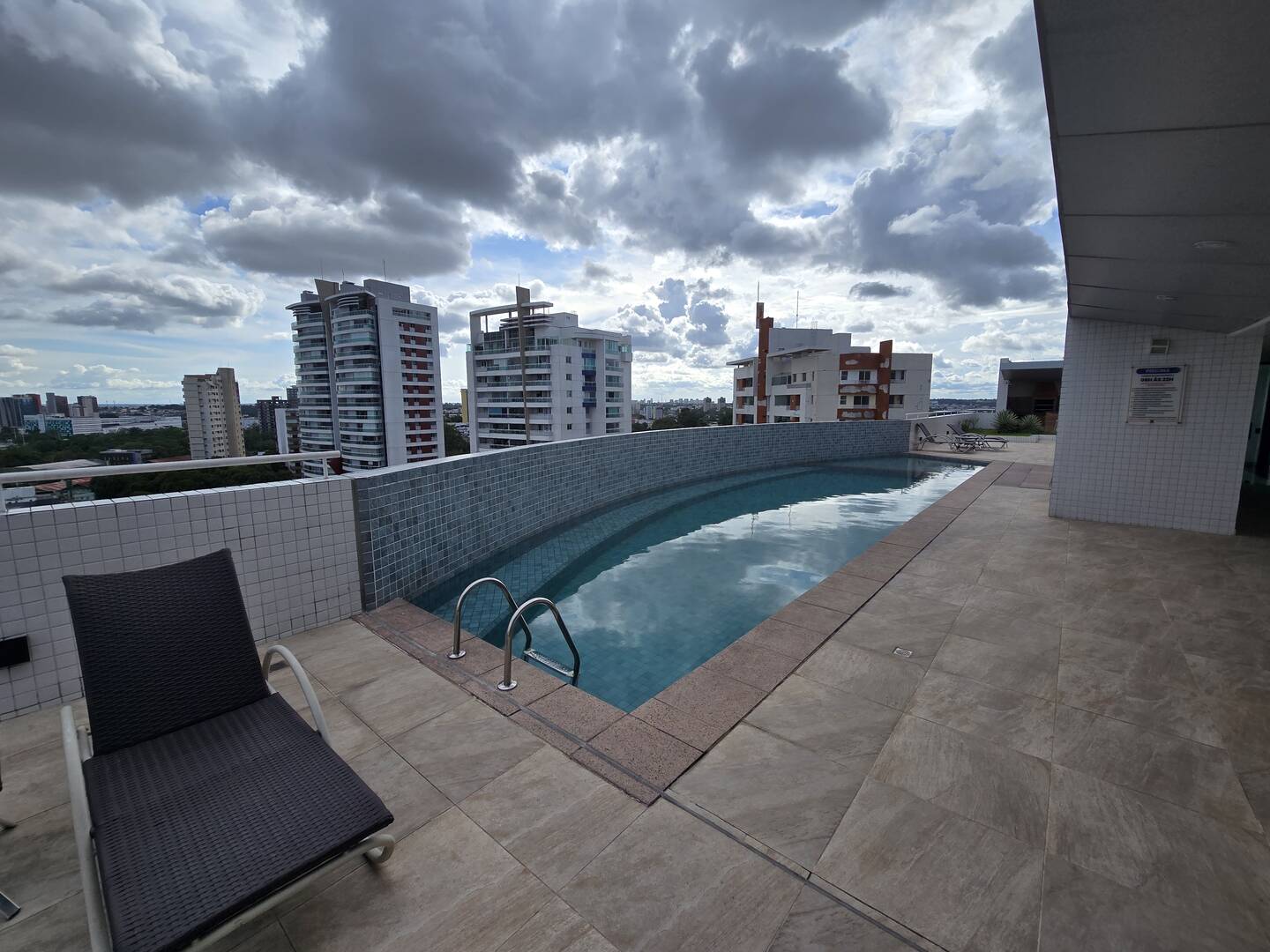 Apartamento para alugar com 1 quarto, 51m² - Foto 36