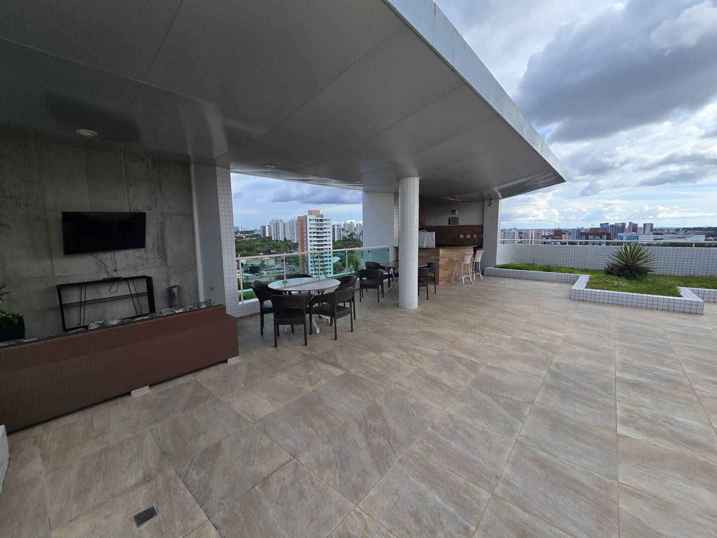 Apartamento para alugar com 1 quarto, 51m² - Foto 40