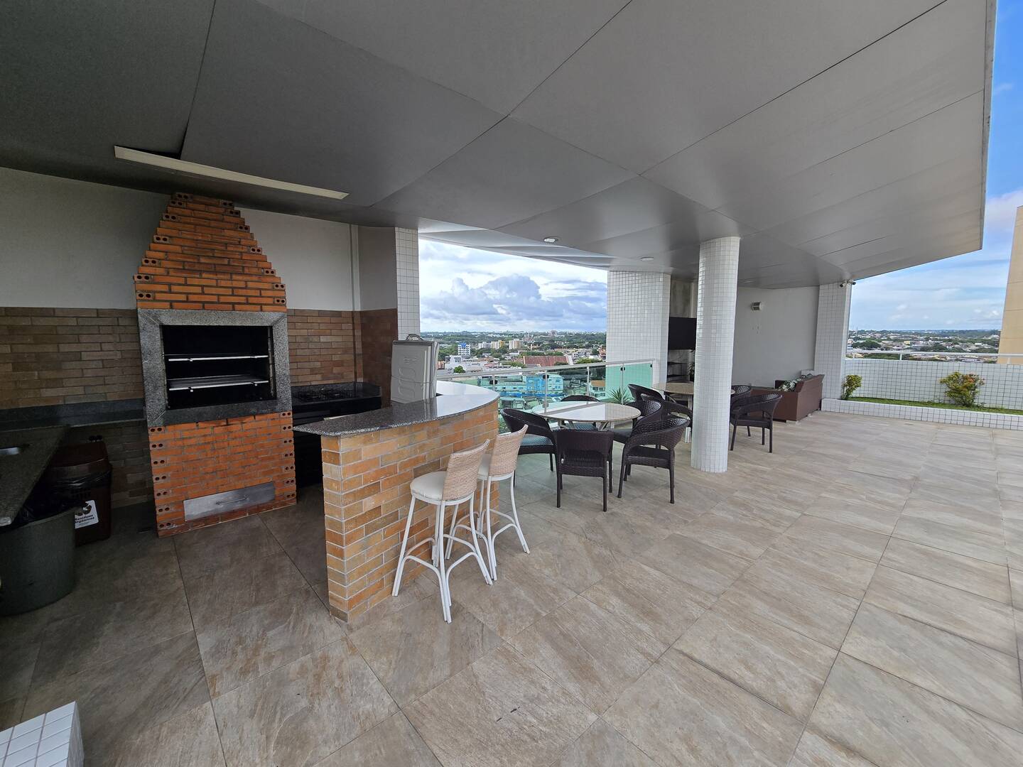 Apartamento para alugar com 1 quarto, 51m² - Foto 46