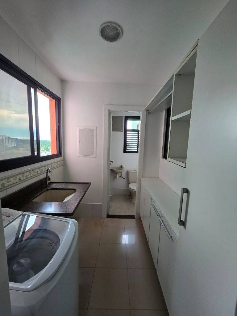 Apartamento à venda com 3 quartos, 109m² - Foto 3