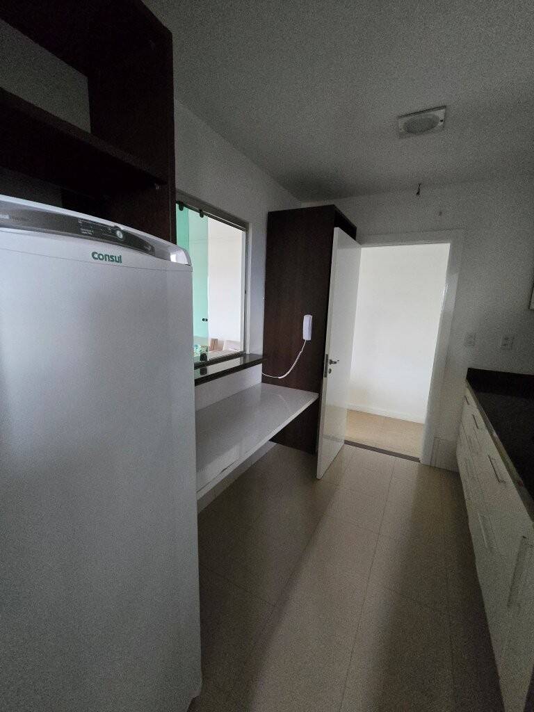 Apartamento à venda com 3 quartos, 109m² - Foto 6