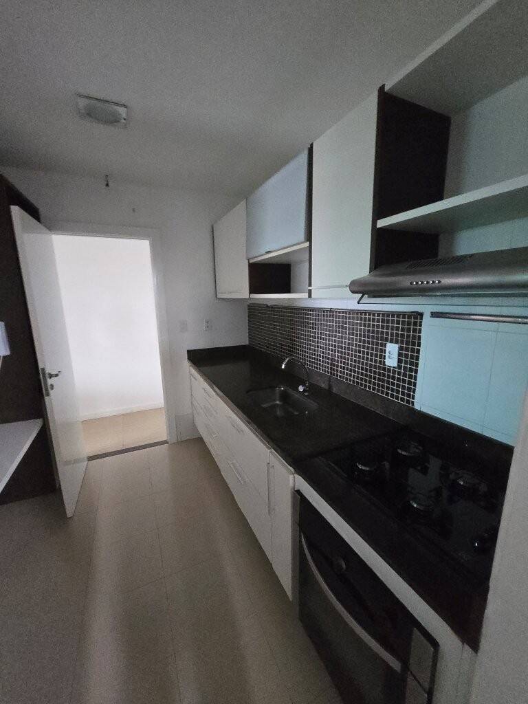 Apartamento à venda com 3 quartos, 109m² - Foto 7
