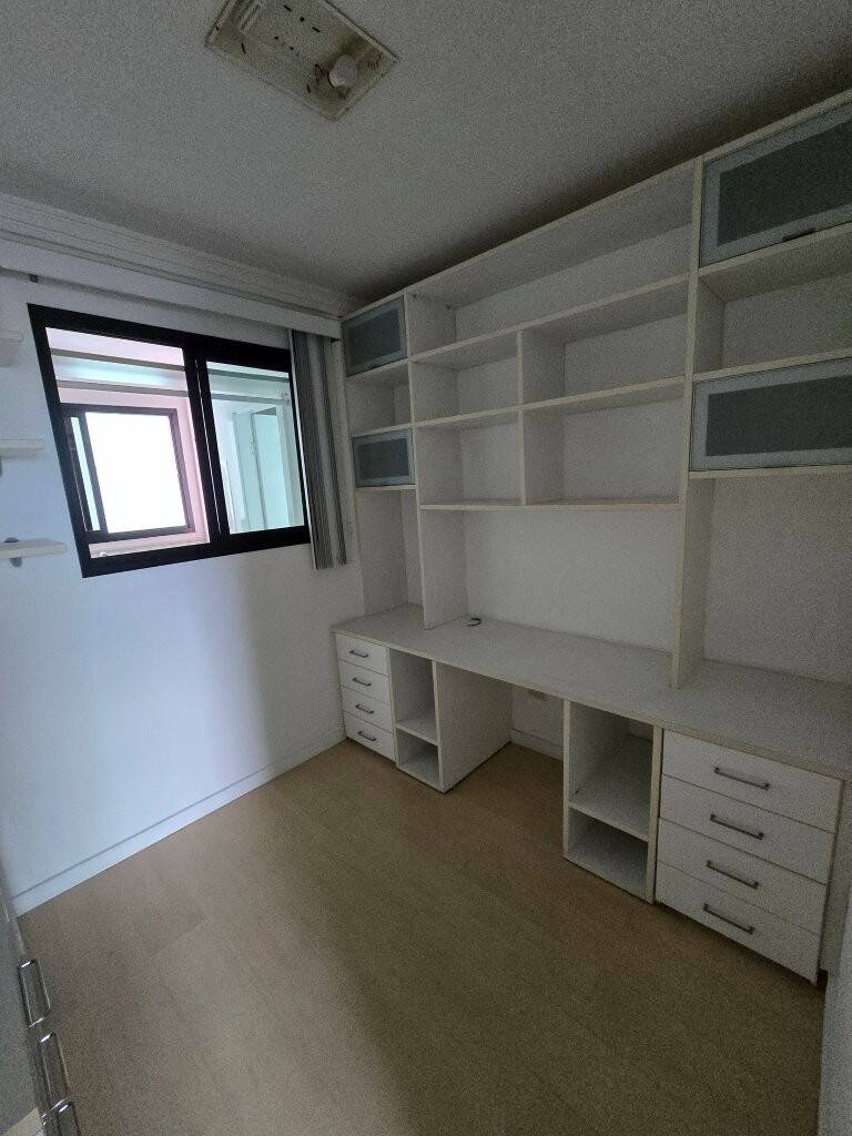 Apartamento à venda com 3 quartos, 109m² - Foto 13