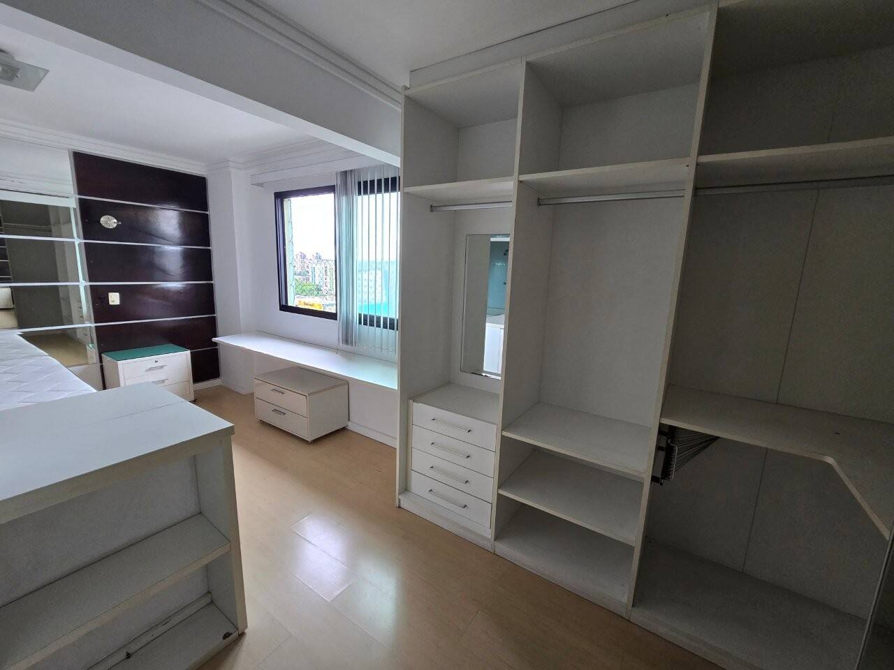 Apartamento à venda com 3 quartos, 109m² - Foto 22