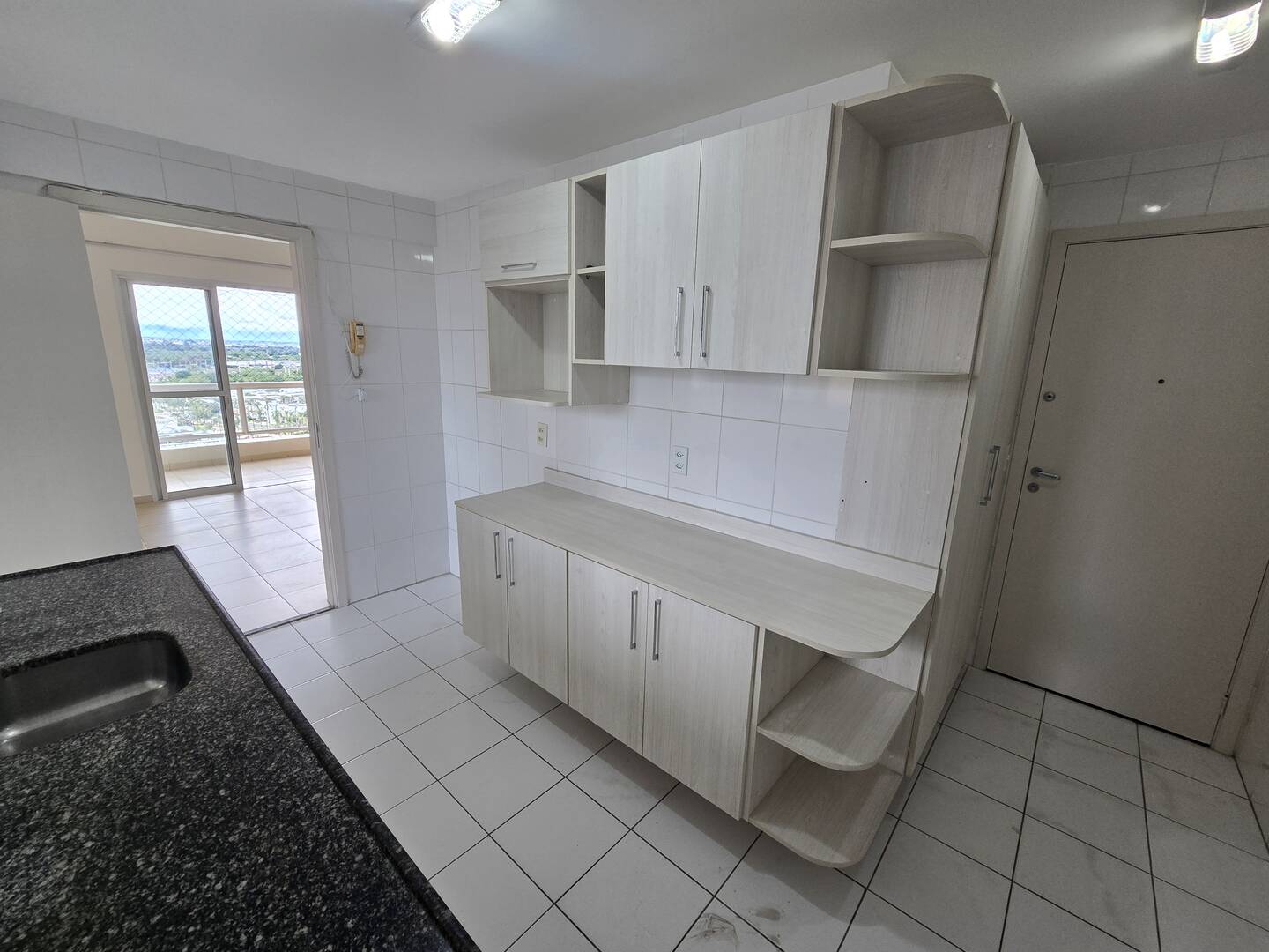 Apartamento para alugar com 3 quartos, 105m² - Foto 14