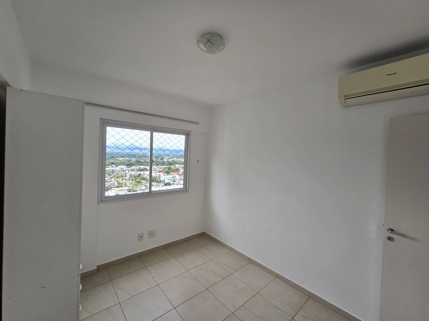 Apartamento para alugar com 3 quartos, 105m² - Foto 24