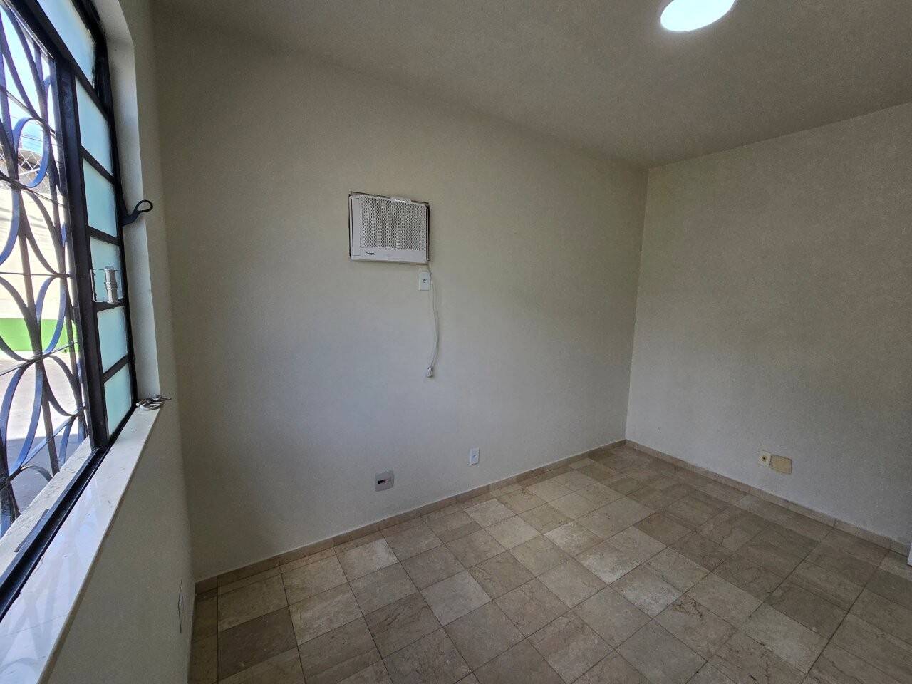 Apartamento à venda com 2 quartos, 55m² - Foto 15