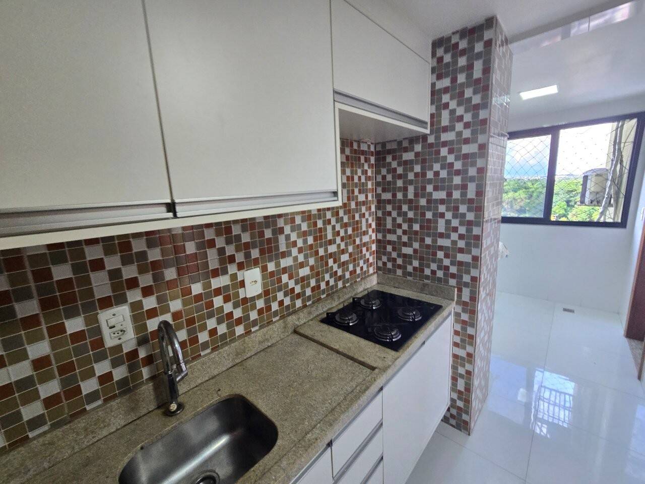 Apartamento para alugar com 3 quartos, 101m² - Foto 10