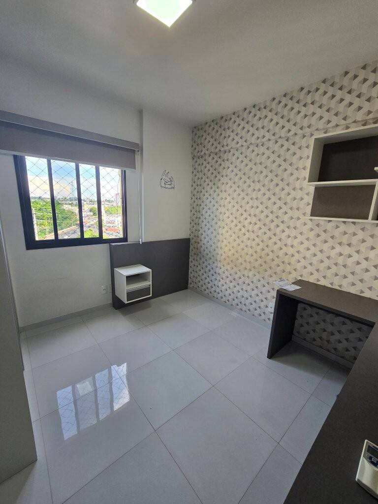 Apartamento para alugar com 3 quartos, 101m² - Foto 17