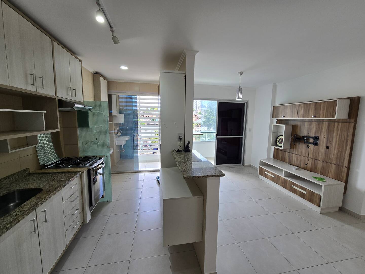 Apartamento à venda com 2 quartos, 67m² - Foto 7