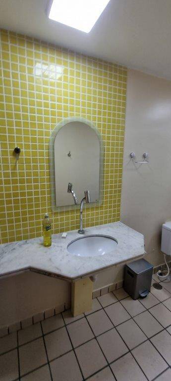 Apartamento para alugar com 2 quartos, 66m² - Foto 22