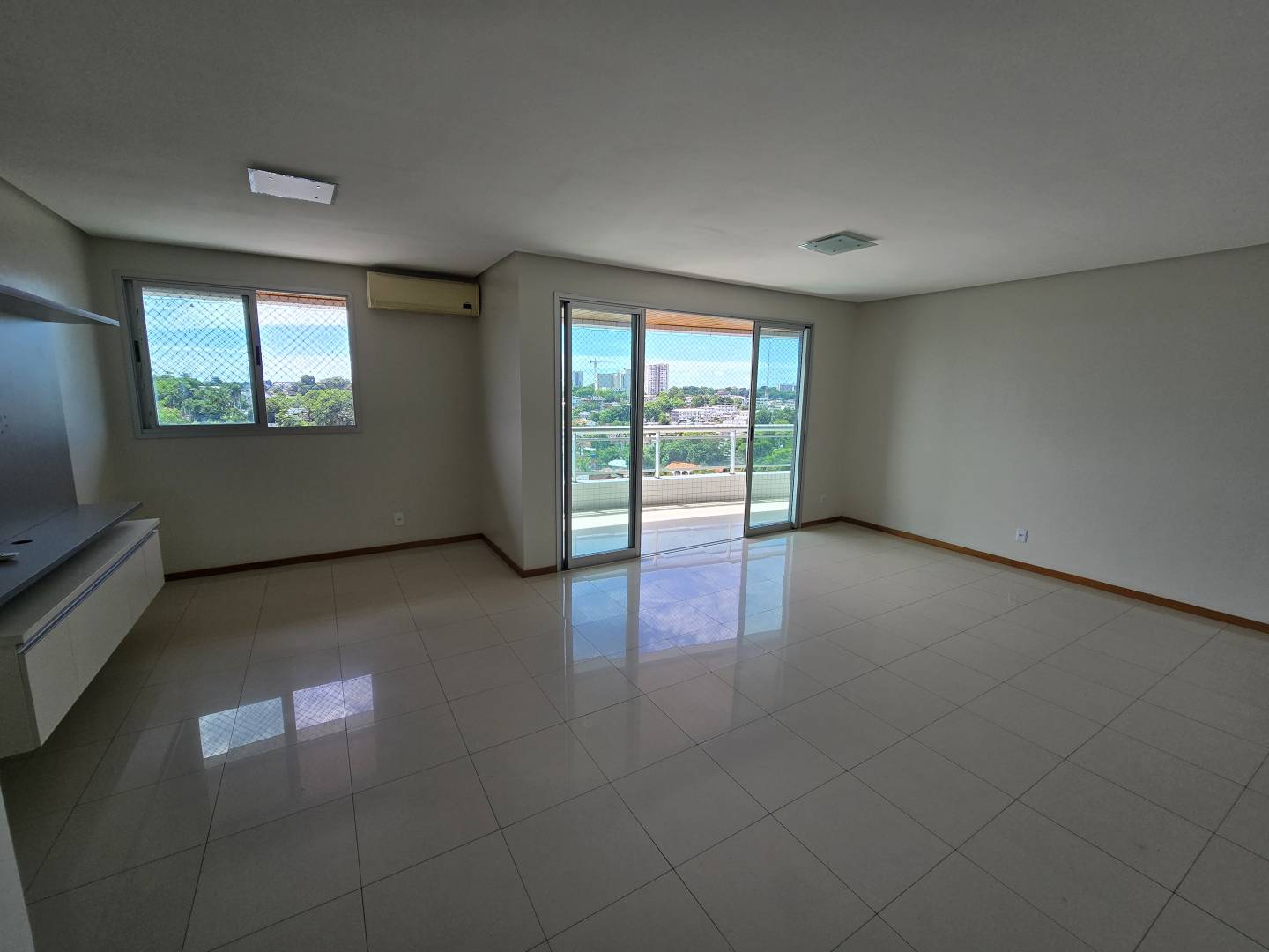 Apartamento, 3 quartos, 155 m² - Foto 1